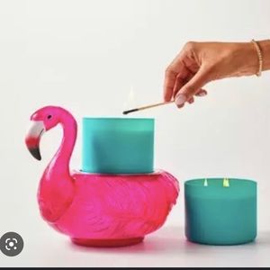 Flamingo 3 wick candle holder new in box retails $69